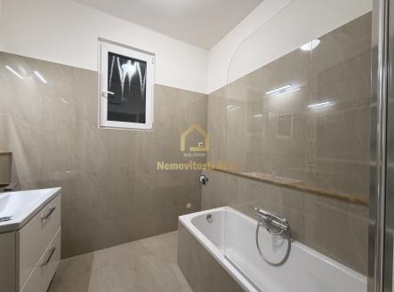 5edb1b2e-81ed-498e-8f4b-e18d738a3f90-1-105-c.jpeg | Pronájem bytu, 3+1, 116 m²