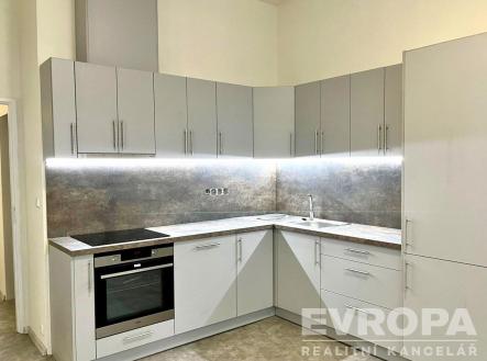 Pronájem bytu, 3+1, 73 m² obrázek