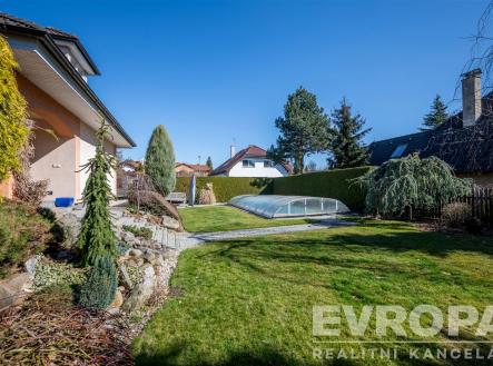 . | Prodej - dům/vila, 363 m²