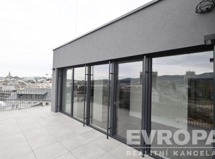 . | Pronájem bytu, 4+kk, 114 m²