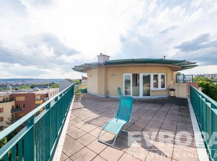 . | Pronájem bytu, 6+kk, 204 m²