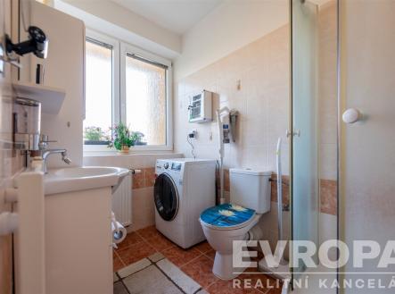 . | Prodej - dům/vila, 180 m²