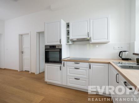 . | Prodej bytu, 2+kk, 57 m²