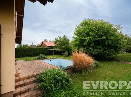 . | Prodej - dům/vila, 303 m²