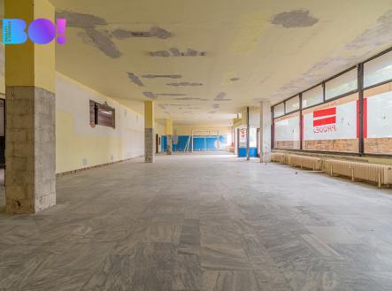 1-420.jpg | Prodej - obchodní prostor, 398 m²