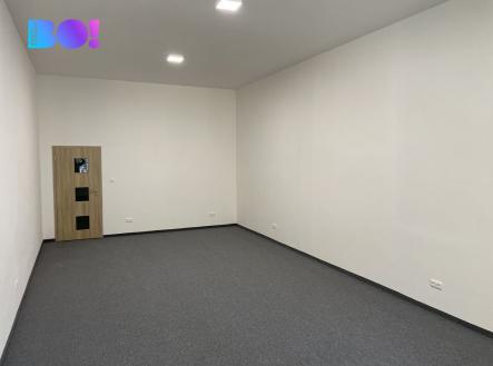 Pronájem - kanceláře, 106 m²