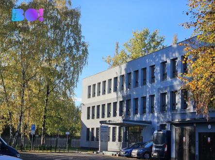 20231107-090826.jpg | Pronájem - kanceláře, 820 m²