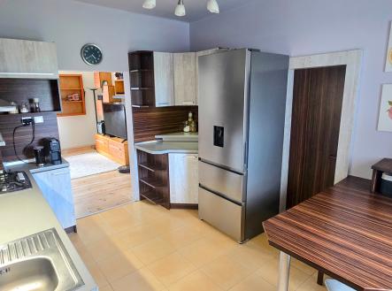 kuchyne1.jpg | Prodej - dům/vila, 105 m²