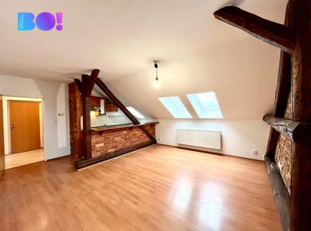 Pronájem bytu, 1+kk, 37 m² obrázek