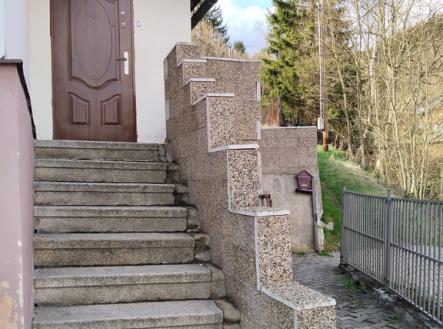 0af5d054-36d7-4b59-abcb-fd90fec3fe5c.jpg | Prodej - dům/vila, 160 m²