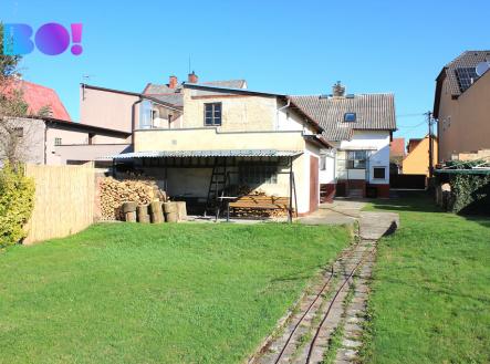 dvůr | Prodej - dům/vila, 110 m²
