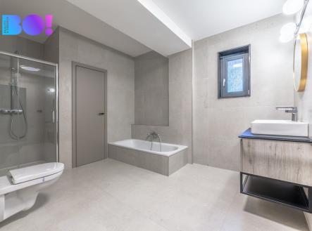 f37b0611-hdr.jpg | Prodej - dům/vila, 275 m²