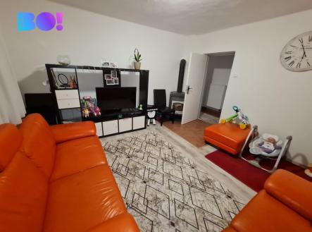 whatsapp-image-2025-05-11-at-17.16.44.jpeg | Pronájem bytu, 2+1, 70 m²