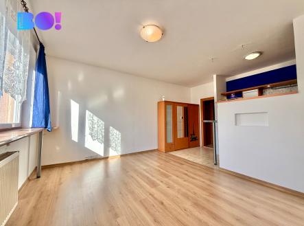 Pronájem bytu, 1+kk, 29 m² obrázek