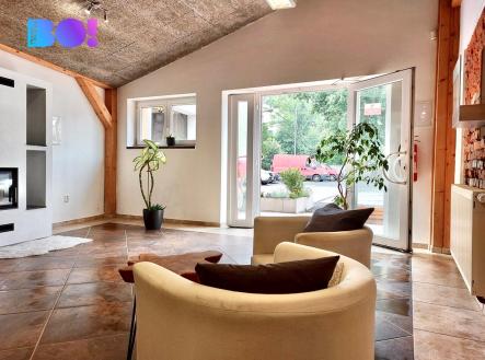 img-5871.jpeg | Pronájem - obchodní prostor, 156 m²