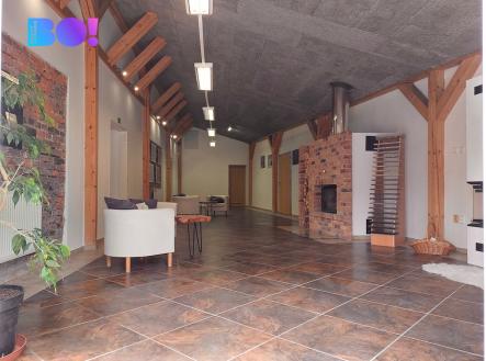 img-5867.jpeg | Pronájem - obchodní prostor, 156 m²