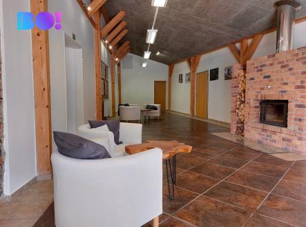 img-5868.jpeg | Pronájem - obchodní prostor, 156 m²