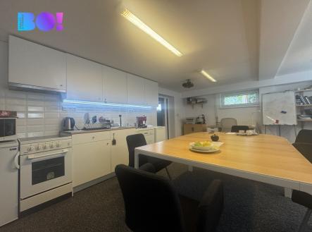 img-9732.jpeg | Pronájem - kanceláře, 43 m²