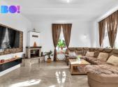 Prodej - dům/vila, 239 m²