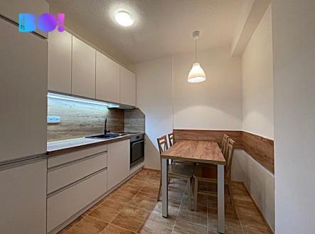 kuchyne1.jpeg | Pronájem bytu, 2+1, 50 m²