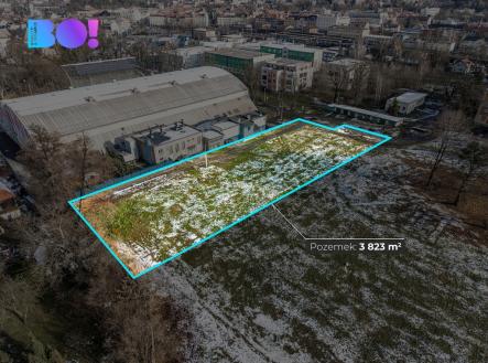 ct-pozemek-velky-i.jpg | Prodej - pozemek pro komerční výstavbu, 3 823 m²