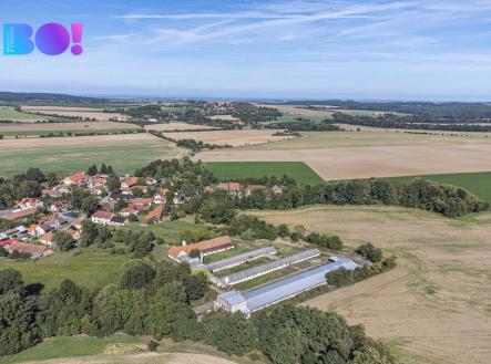 Pohled na obec | Prodej - zemědělský objekt, 11 767 m²