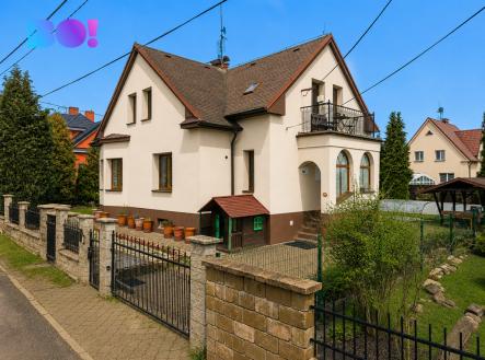 b6a6bc13-da13-4a46-838d-4ccfe4cd4827.png | Prodej - dům/vila, 240 m²
