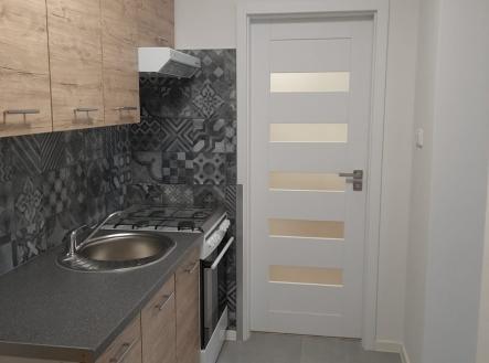2-2.jpg | Pronájem bytu, 2+1, 34 m²