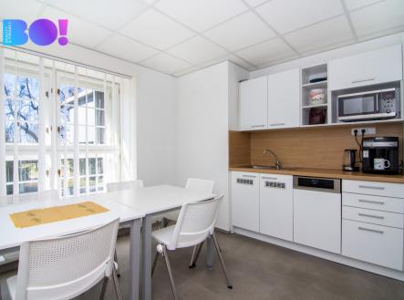 fja-1754.jpg | Pronájem - obchodní prostor, 365 m²