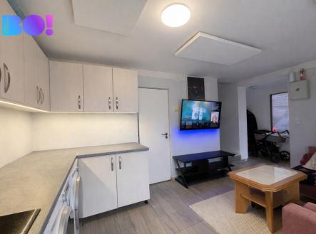 f720d8b7-42d2-4042-adcc-f75325b66790.png | Prodej - chata/rekreační objekt, 25 m²