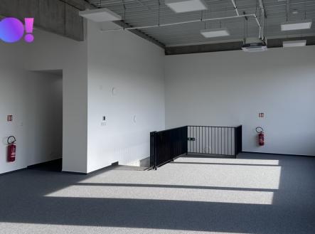 img-6977-2.jpeg | Pronájem - obchodní prostor, 439 m²