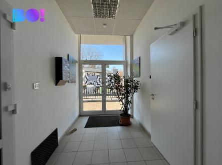 2.jpg | Pronájem - obchodní prostor, 80 m²