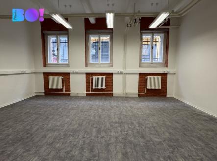 Pronájem - kanceláře, 43 m²
