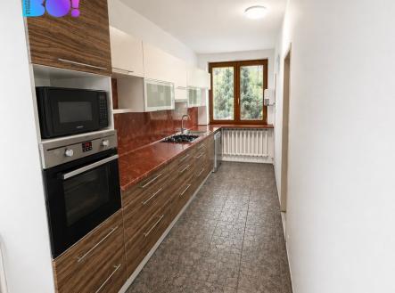 kuchyn1.jpeg | Prodej - dům/vila, 190 m²