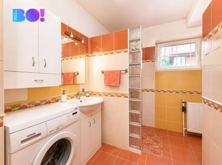 koupelna-spodek.png | Prodej - dům/vila, 194 m²