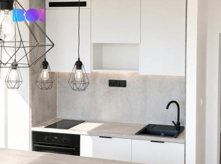 0050eaf9-3d43-49d4-9d12-8a4e660dd058.png | Pronájem bytu, 1+kk, 27 m²
