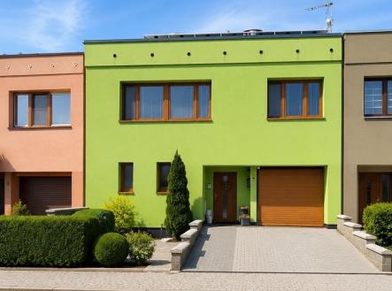 dum.jpeg | Prodej - dům/vila, 270 m²