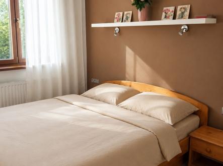 loznice.jpeg | Prodej - dům/vila, 270 m²