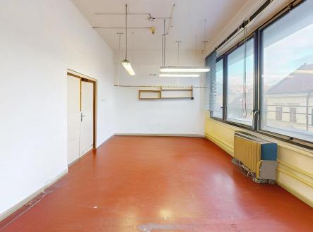 22-Radobycicka-4-3-Patro-Photo-3-Defurnished | Pronájem - komerční objekt, výroba, 80 m²