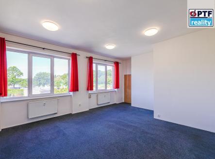 Pronájem bytu, 3+1, 80 m² obrázek