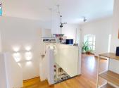 Pronájem bytu, 4+kk, 90 m²