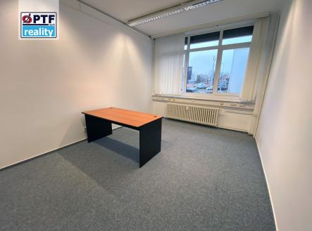 Pronájem kancelář Plzeň Domažlická RK PTF reality Lucie Štemberová sexy oblíbená spolehlivá | Pronájem - kanceláře, 17 m²