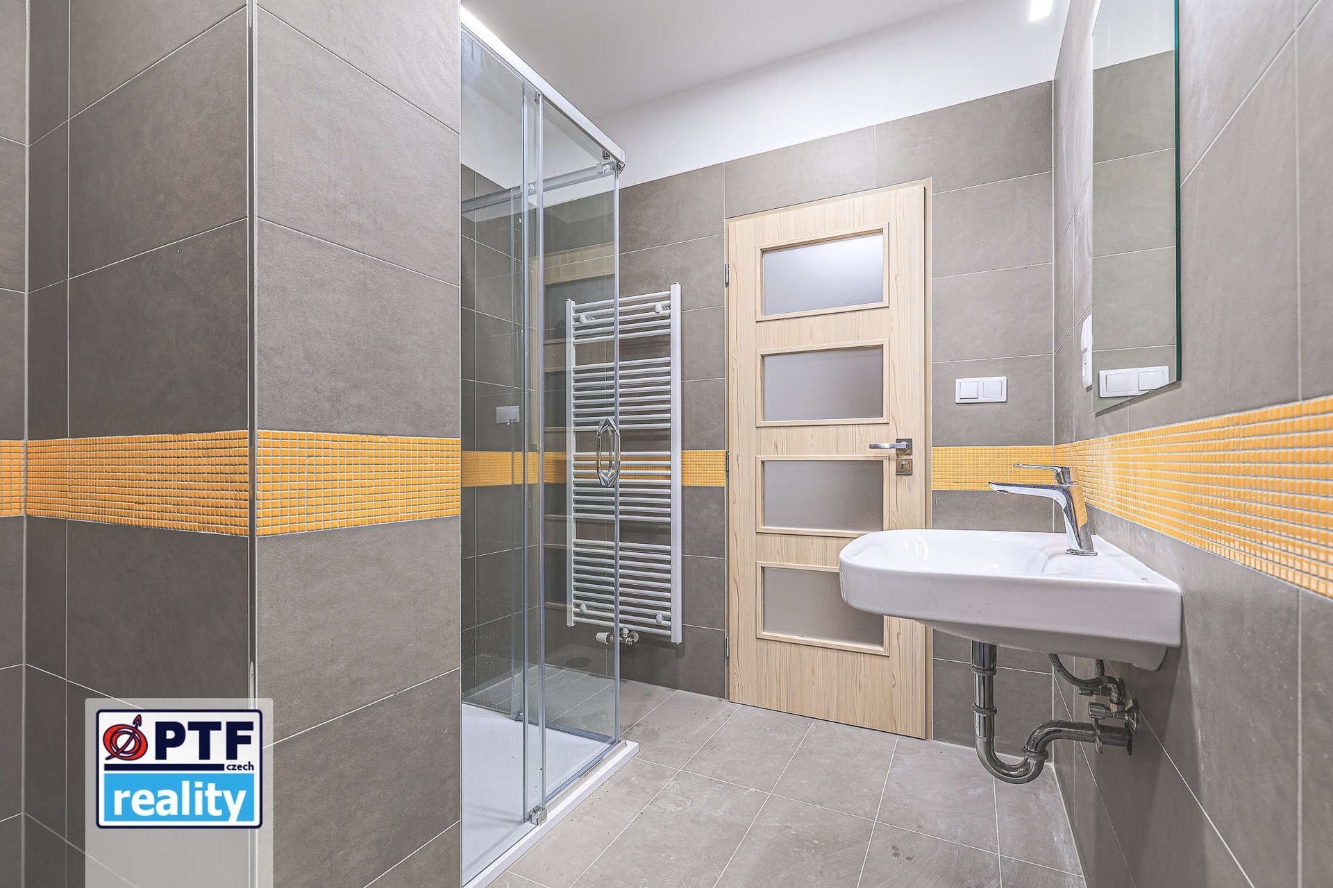 Pronájem luxusního 1+kk v centru města 59 m2 David Choc realitní agent ve vašich službách PTF realit