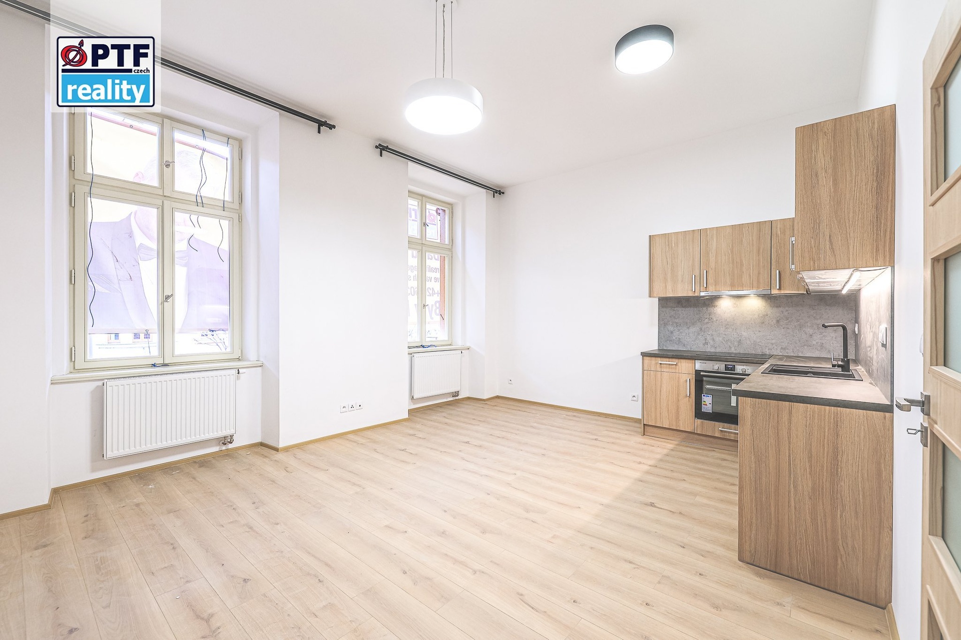 Pronájem luxusního 1+kk v centru města 59 m2 David Choc realitní agent ve vašich službách PTF realit