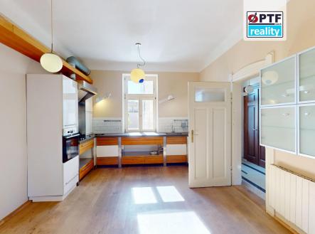 Pronájem bytu, 4+1, 175 m²