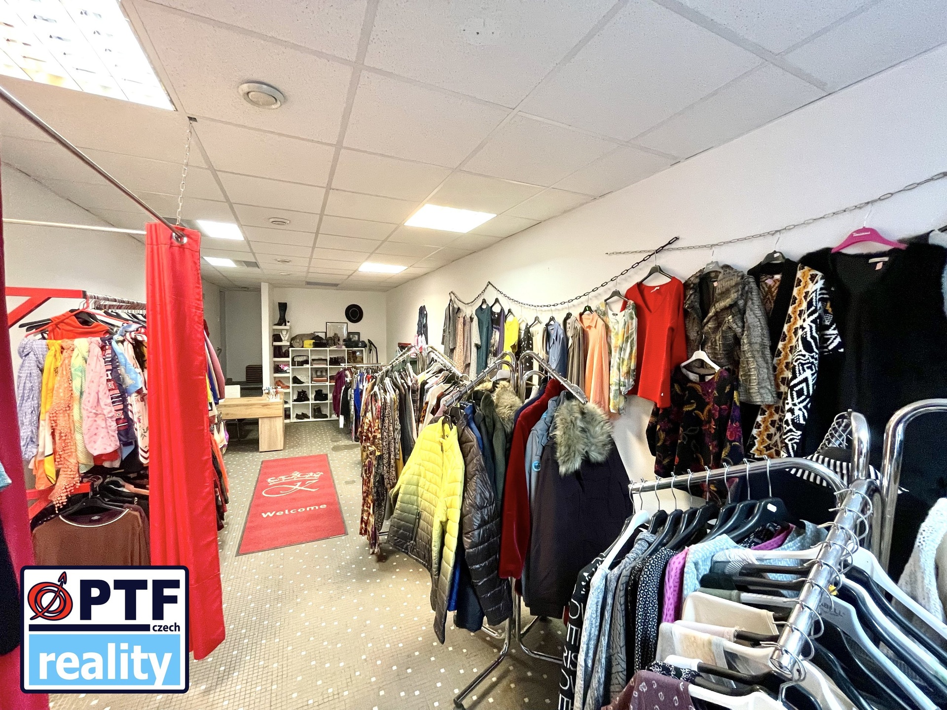 Pronájem obchodního prostoru (33 m²) v centru Plzně, ul. Goethova – velmi frekventovaná lokalita