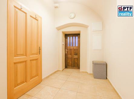 Pronájem - obchodní prostor, 25 m²