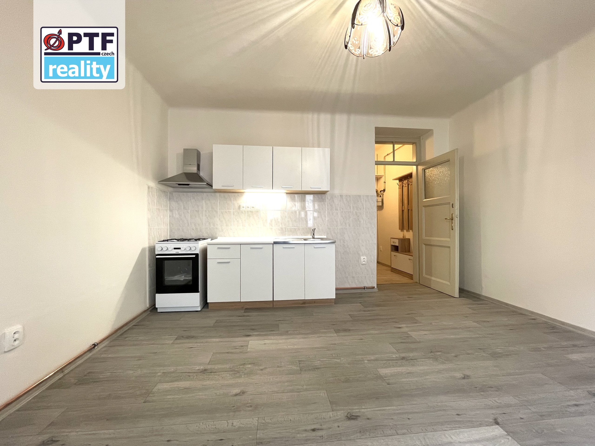 Pronájem, Byty 1+kk, 28 m² - Plzeň - Slovany