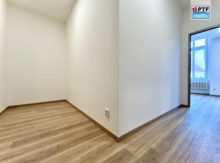 Pronájem bytu, 1+kk, 46 m²