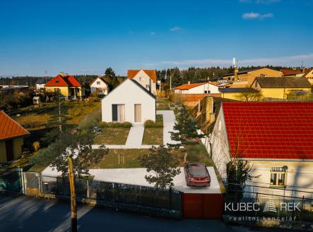 Prodej - pozemek pro bydlení, 600 m²